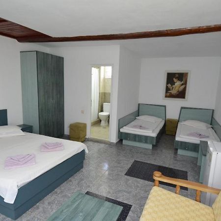 Vila Rara Otel Costinești Dış mekan fotoğraf