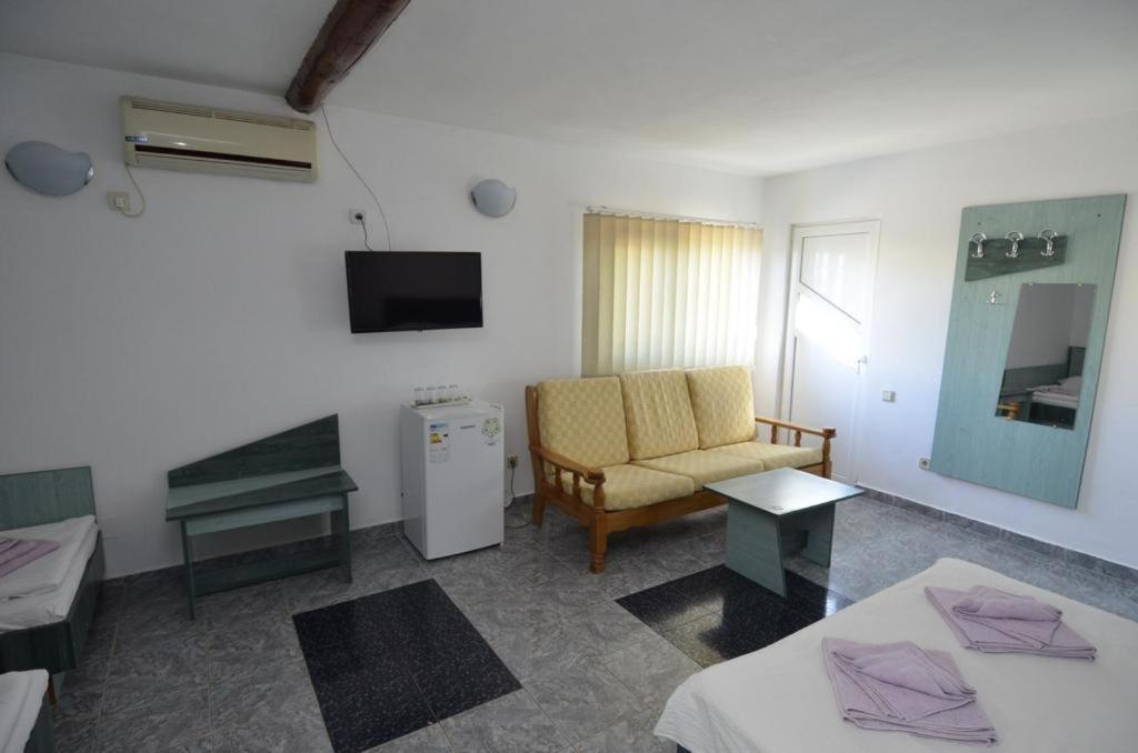 Vila Rara Otel Costinești Dış mekan fotoğraf